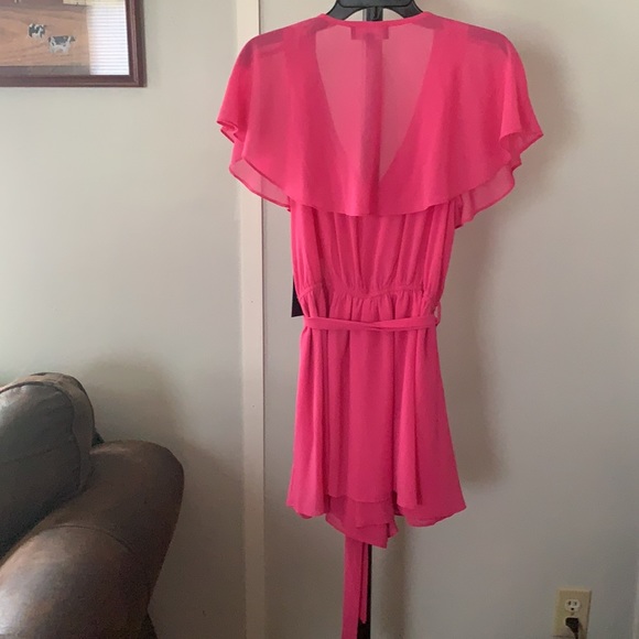 Romper - Picture 3 of 4